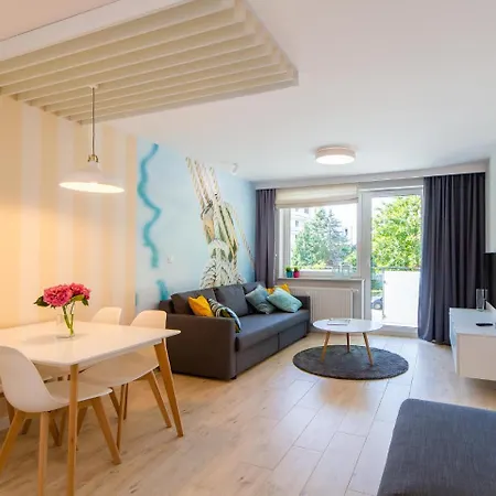 Baltia - Blizej Morza Колобжег